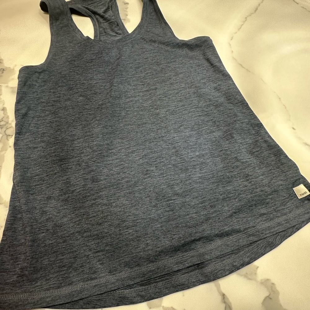 Women's Vuori Raceback in Heather Blue Size L